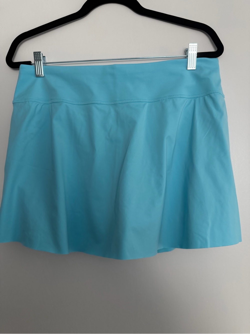 Athleta Aqua Blue Circle Skirt